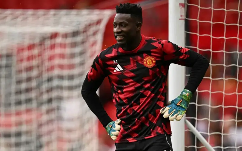 كشف النقاب: مانشستر يونايتد سيواجه أزمة كبيرة تتعلق بأندريه أونانا إذا نجح مايكل كاريك في إعادة النادي إلى دوري أبطال أوروبا